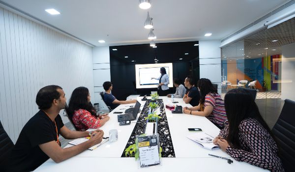 Comunicación de crisis en la empresa: el decálogo a seguir