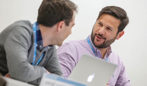 Alumnos de EDEM en clase