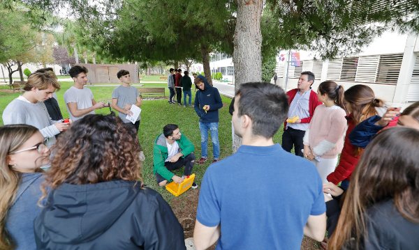 Estudiantes de Ingeniería y Gestión Empresarial de EDEM en la UPV