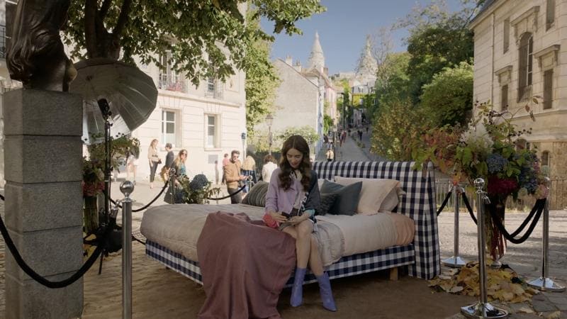 Gestor-de-redes-sociales_Emily-in-Paris_2