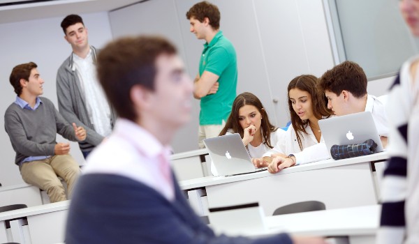 Alumnos EDEM Escuela de Empresarios