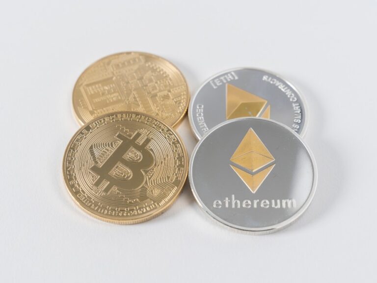 La inversión en criptomonedas_ ventajas y desventajas