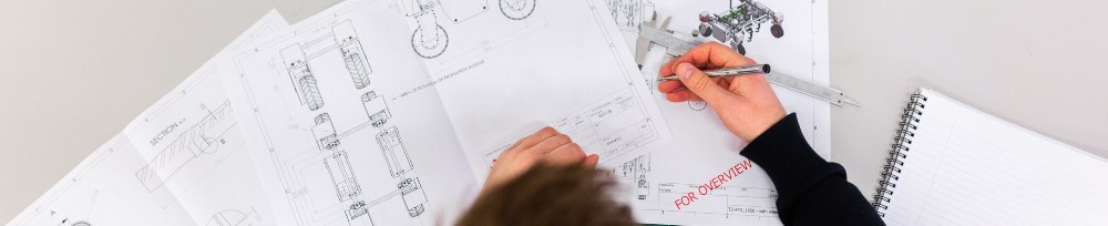 que hace un ingeniero - trabajando